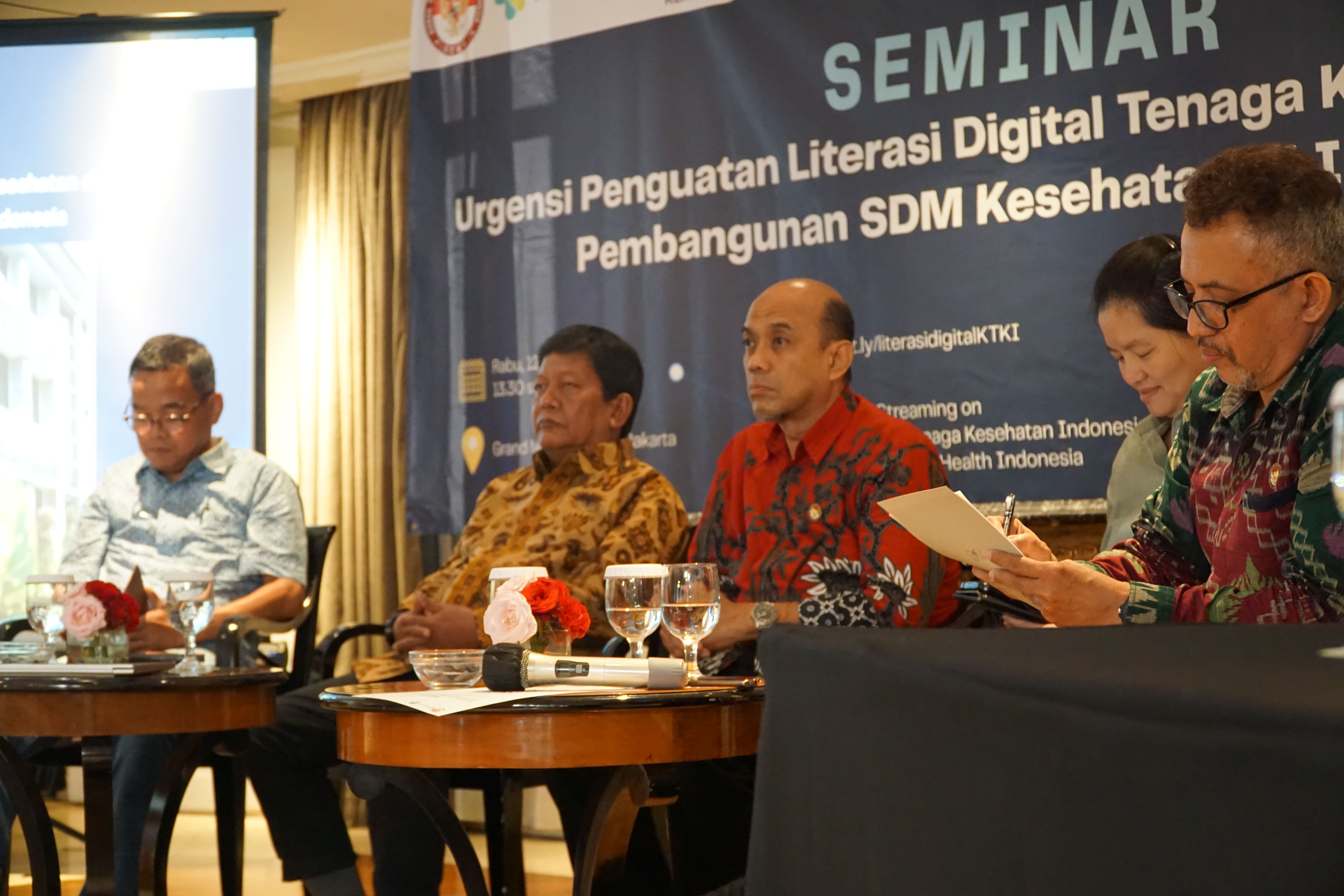 Seminar Kesehatan Digital: KTKI dan THI-IAKMI Dorong Peningkatan Kompetensi Digital Tenaga Kesehatan